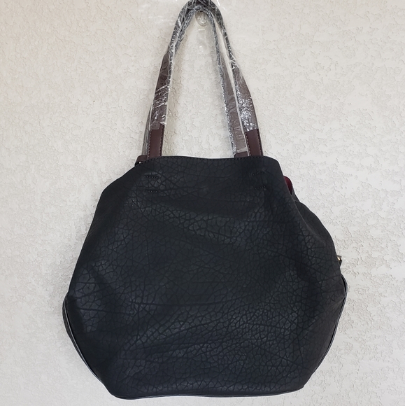 Handbag Republic  vegan bucket style handbag - Picture 7 of 7